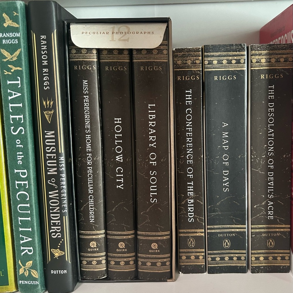 Briggs New York Black Book Collection